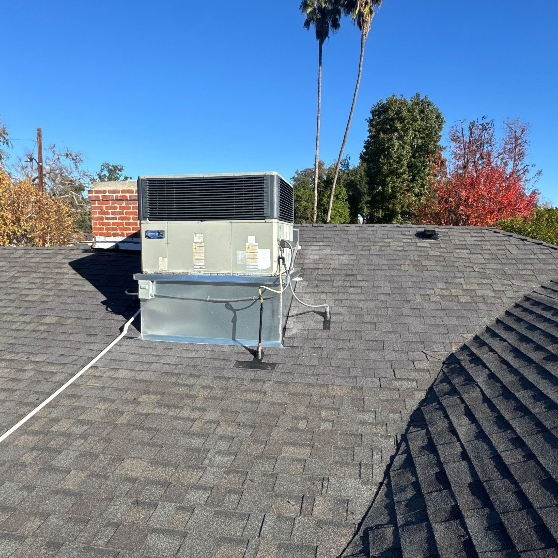 971ef10c-c371-4483-b71b-674a3fc3667e La Canada Flintridge Roof Repairs